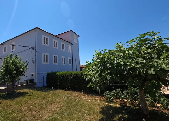 ホステル Adria *